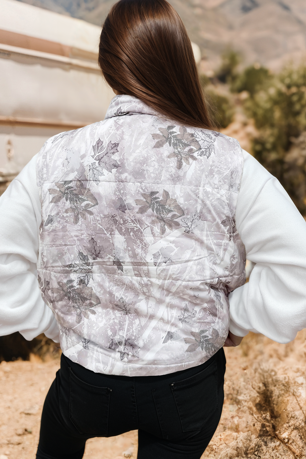 Fashion-W Leafy Abstract Print Winter Puffer Vest